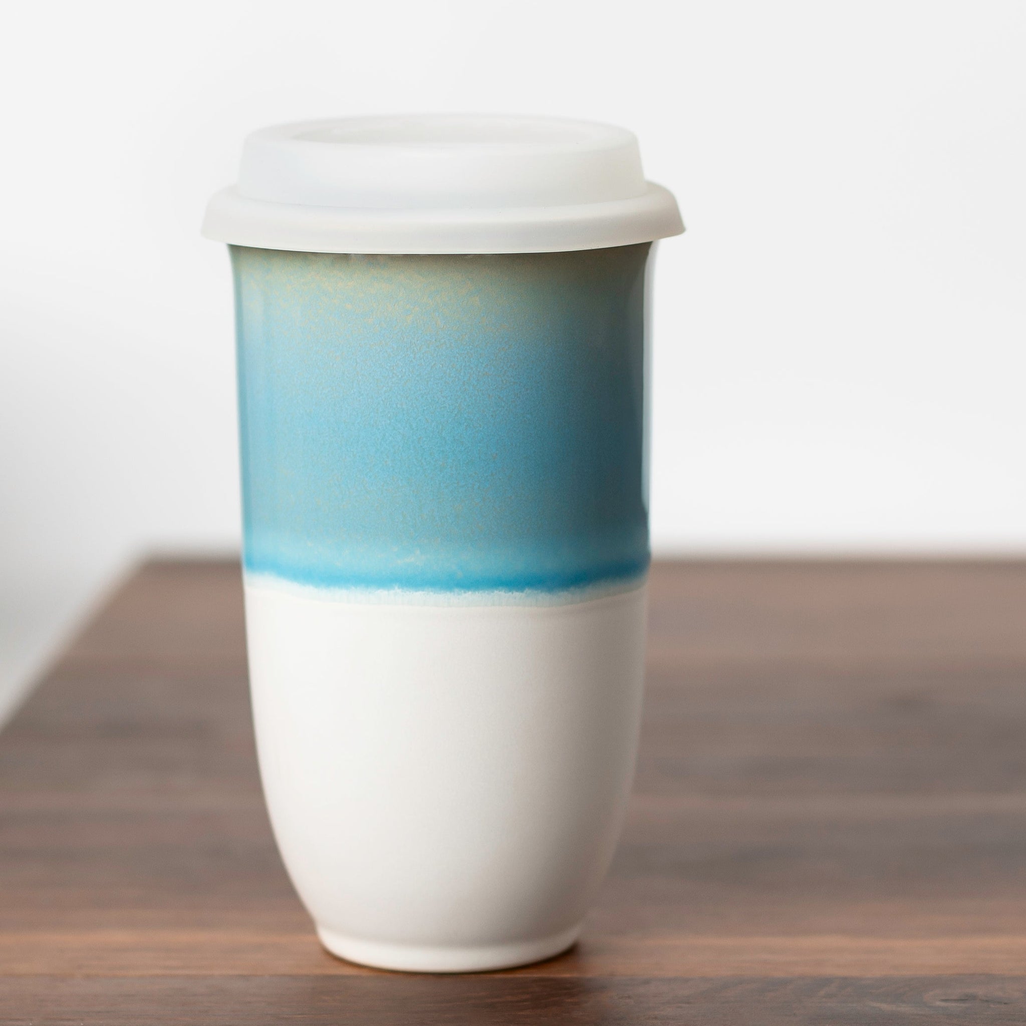 Lagoon Cup 16oz with Lid & Band | Nova Ceramics