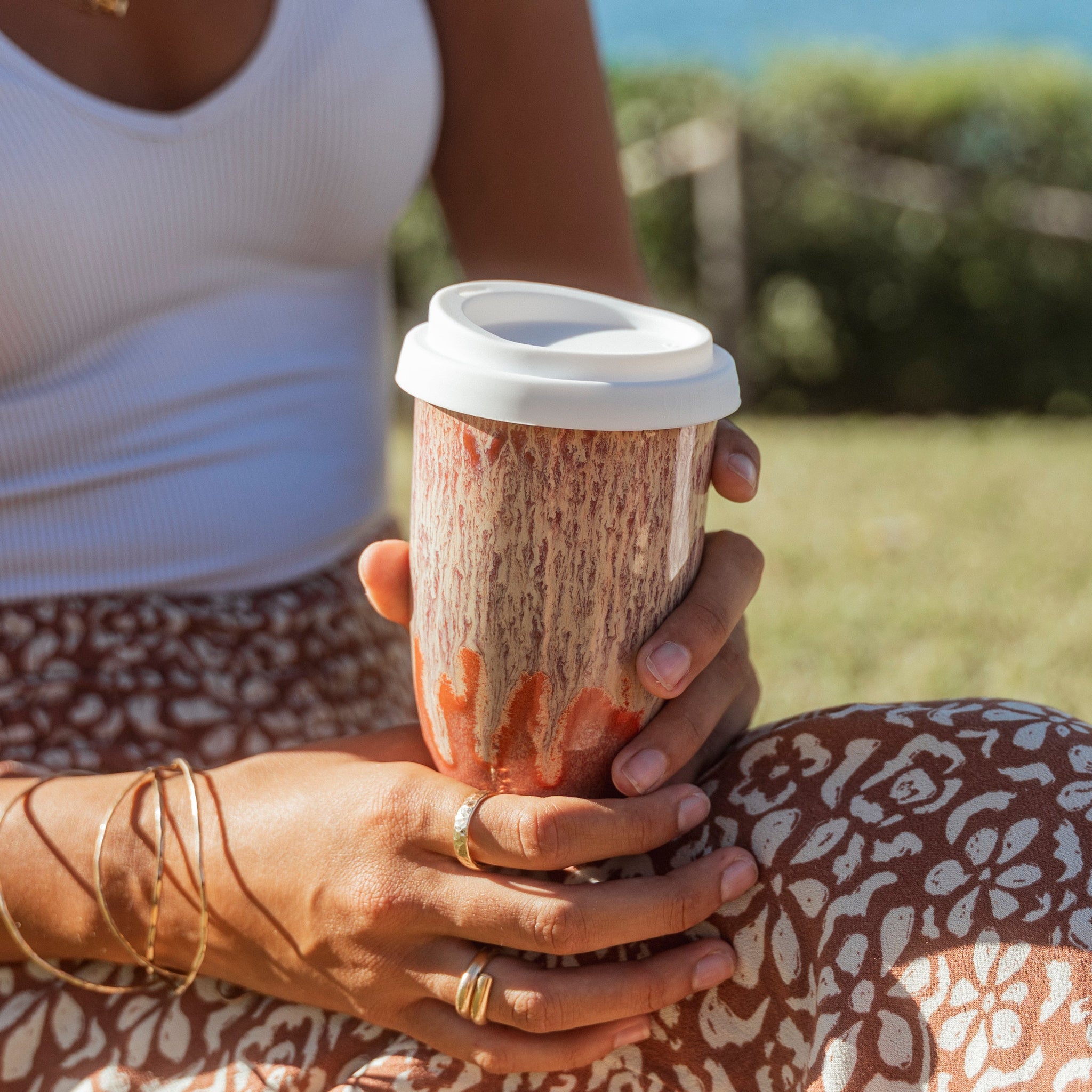 Jupiter Cup 16oz with Lid & Band | Nova Ceramics
